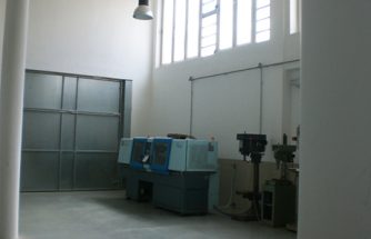 El Ciclo de Transformación de Plásticos y Caucho continuará impartiéndose en el IES La Foia